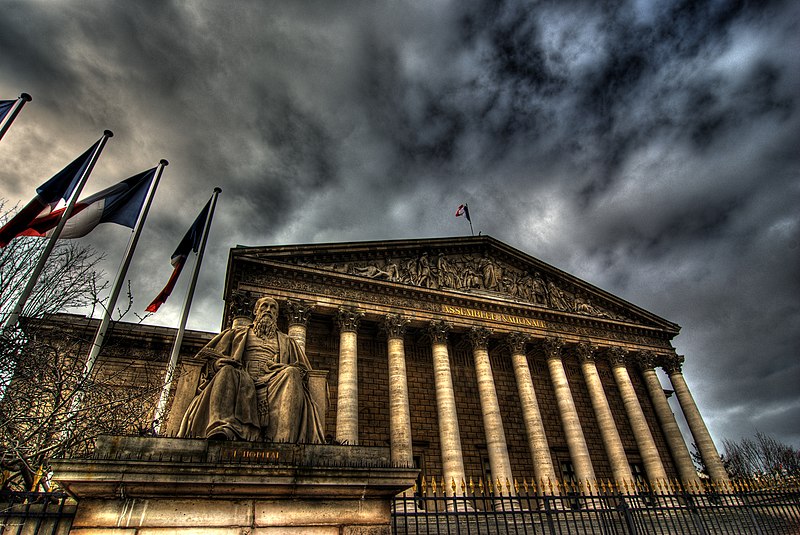 Alerte incendie à l’Assemblée nationale : la Nupes, l&rsquo;antisionisme et la critique d&rsquo;Israël