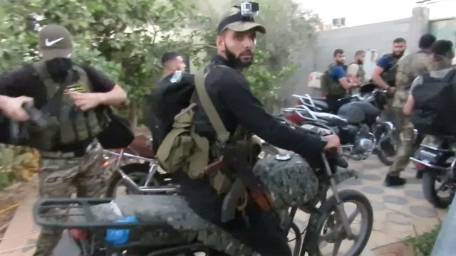 Image wars. Filming Crime—From the Einsatzgruppen to Hamas.