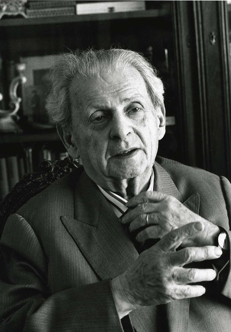 Political Levinas