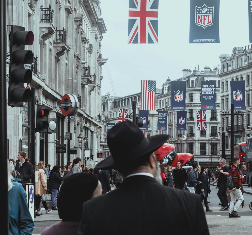 United Kingdom: The Jewish Community in Turmoil